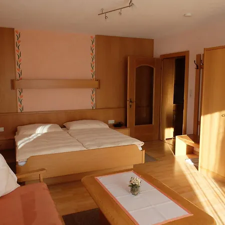 Gaestehaus Nocker Apartmán *