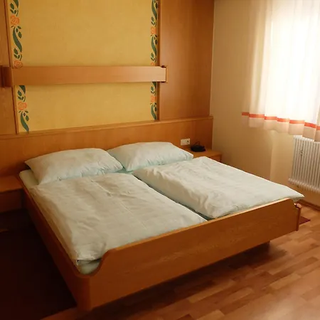 شقة Gaestehaus Nocker