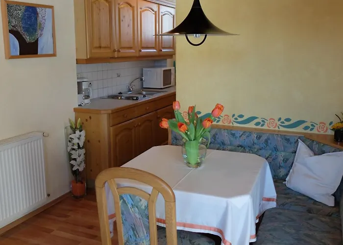 Gaestehaus Nocker Зеефельд в Тироле