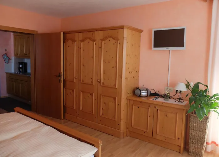 Апартаменты Gaestehaus Nocker *