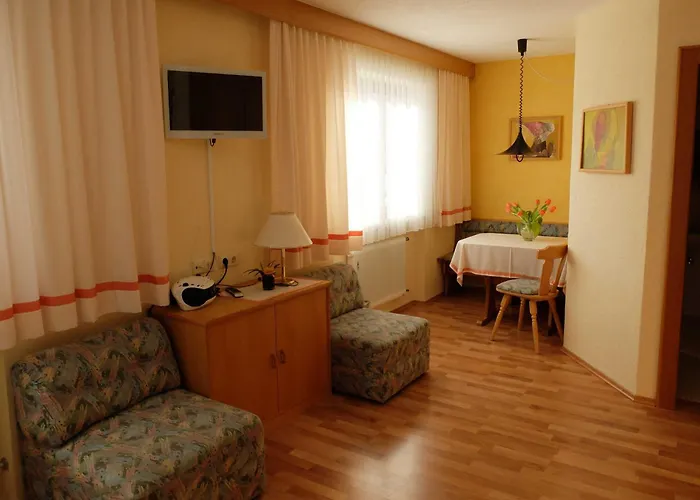 Апартаменты Gaestehaus Nocker Зеефельд в Тироле