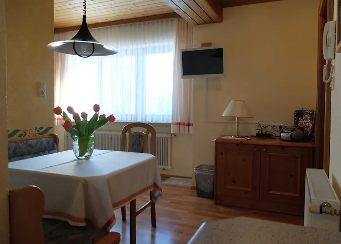 Gaestehaus Nocker * Seefeld in Tirol