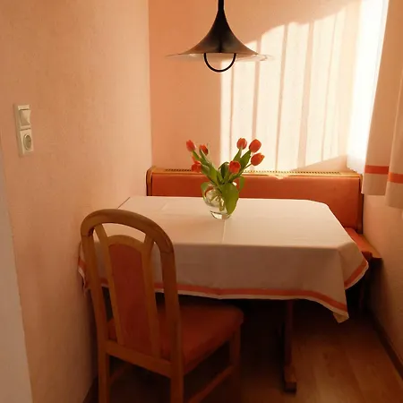 Gaestehaus Nocker * Seefeld in Tirol