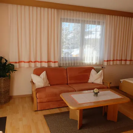 Apartament Gaestehaus Nocker Seefeld w Tirolu