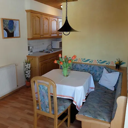 Gaestehaus Nocker Lejlighed *